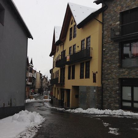 Apartaments Morello Esterri d'Àneu Buitenkant foto